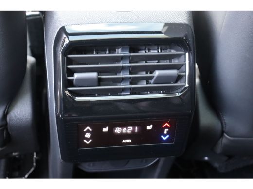 Peugeot e-5008 73KWH 210PK 7-ZITS GT AVANTAGE AUTOMAAT / NAVI / LEDER / CLIMA / FULL-LED / 19" LMV / KEYLESS / P... ActivLease financial lease