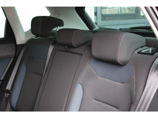 Seat Ateca 1.4 EcoTSI FR Business Intense | Automaat | Navigatie | 18` lichtmetalen velgen | Achteruitrijcam... ActivLease financial lease