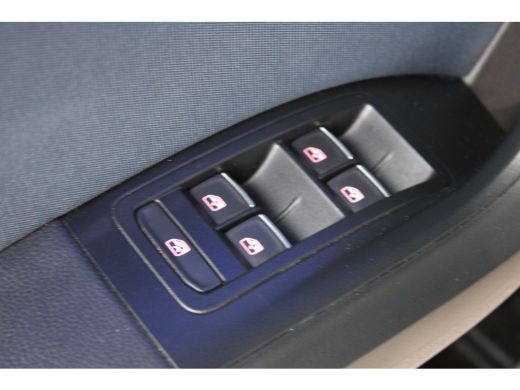 Seat Ateca 1.4 EcoTSI FR Business Intense | Automaat | Navigatie | 18` lichtmetalen velgen | Achteruitrijcam... ActivLease financial lease