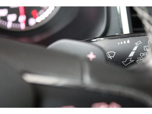 Seat Ateca 1.4 EcoTSI FR Business Intense | Automaat | Navigatie | 18` lichtmetalen velgen | Achteruitrijcam... ActivLease financial lease