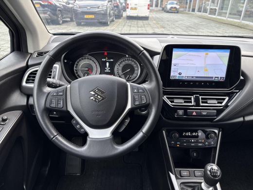 Suzuki S-Cross 1.4 Boosterjet Style Smart Hybrid **DODEHOEK DETECTIE/ STOELVERWARMING/ 360 CAMERA** ActivLease financial lease