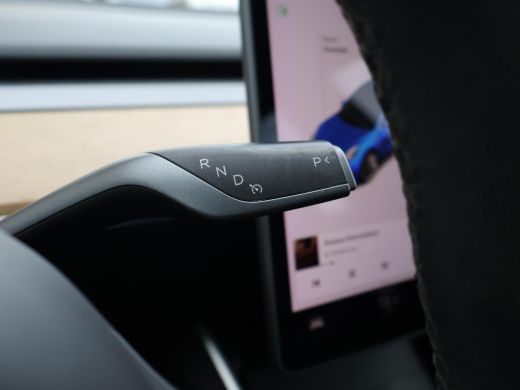 Tesla Model 3 60 kWh RWD *BTW* + AFN. TREKHAAK | LEDER | AUTOPILOT | PANORAMA | 3 CAMERA'S ActivLease financial lease