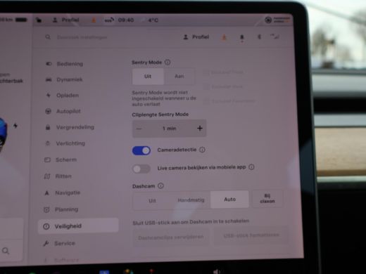 Tesla Model 3 60 kWh RWD *BTW* + AFN. TREKHAAK | LEDER | AUTOPILOT | PANORAMA | 3 CAMERA'S ActivLease financial lease
