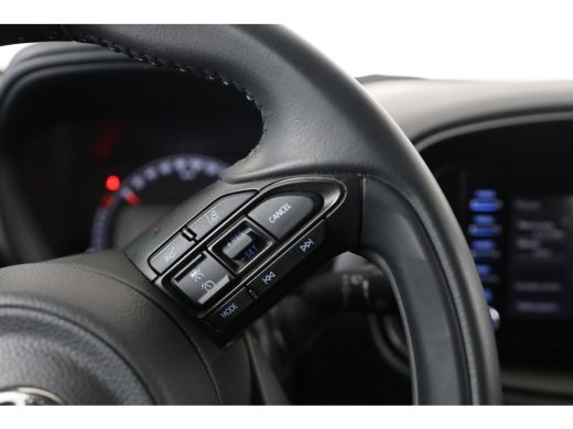 Toyota Aygo 1.0 VVT-i MT Play | 1e Eigenaar! | Navi By App | Cruise Adaptive | Airco | Camera | DAB | Bluetoo... ActivLease financial lease