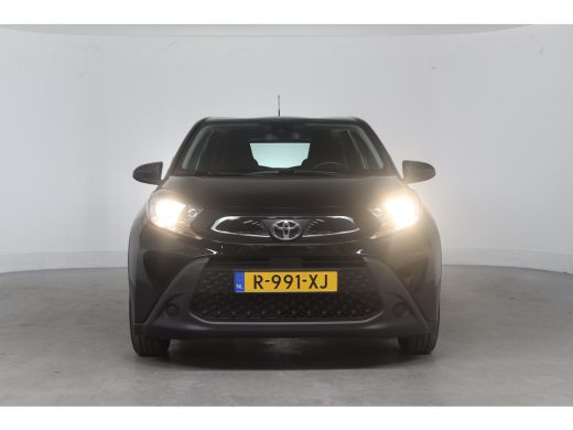 Toyota Aygo 1.0 VVT-i MT Play | 1e Eigenaar! | Navi By App | Cruise Adaptive | Airco | Camera | DAB | Bluetoo... ActivLease financial lease