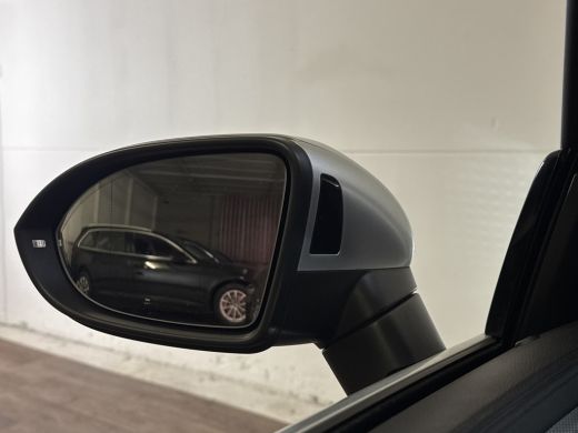 Volkswagen Arteon eHYBRID 218PK DSG ELEGANCE BUSINESS+ TREKHAAK/NAVI/360CAMERA/LEDER ActivLease financial lease