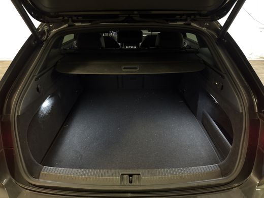 Volkswagen Arteon eHYBRID 218PK DSG ELEGANCE BUSINESS+ TREKHAAK/NAVI/360CAMERA/LEDER ActivLease financial lease