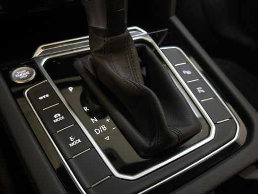 Volkswagen Arteon eHYBRID 218PK DSG ELEGANCE BUSINESS+ TREKHAAK/NAVI/360CAMERA/LEDER ActivLease financial lease