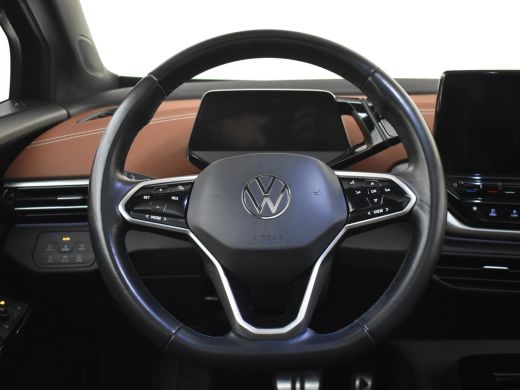Volkswagen ID.4 Family 77 kWh 204PK | Achteruitrijcamera | warmtepomp | Panoramadak | Navigatie Apple carplay And... ActivLease financial lease