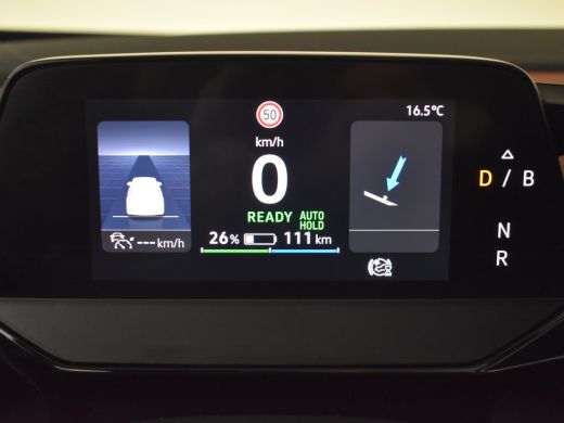 Volkswagen ID.4 Family 77 kWh 204PK | Achteruitrijcamera | warmtepomp | Panoramadak | Navigatie Apple carplay And... ActivLease financial lease