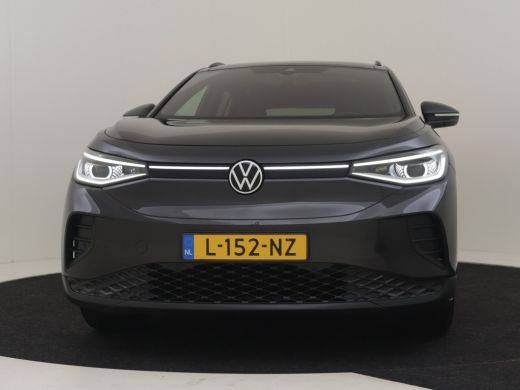 Volkswagen ID.4 Family 77 kWh 204PK | Achteruitrijcamera | warmtepomp | Panoramadak | Navigatie Apple carplay And... ActivLease financial lease