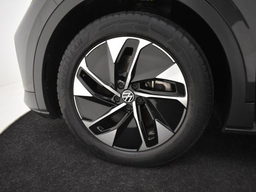 Volkswagen ID.4 Family 77 kWh 204PK | Achteruitrijcamera | warmtepomp | Panoramadak | Navigatie Apple carplay And... ActivLease financial lease