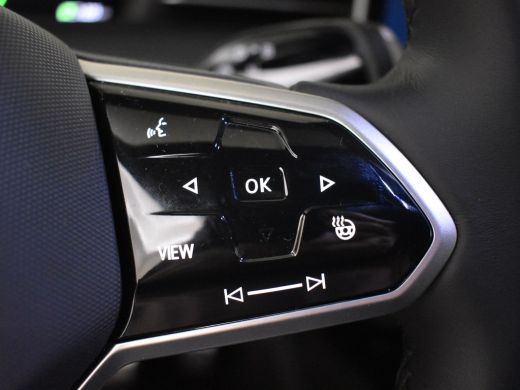 Volkswagen ID.7 Pro Limited Edition 77 kWh 286pk | Black Edition | Trekhaak elektrisch | Navigatie | Rondomzichtc... ActivLease financial lease