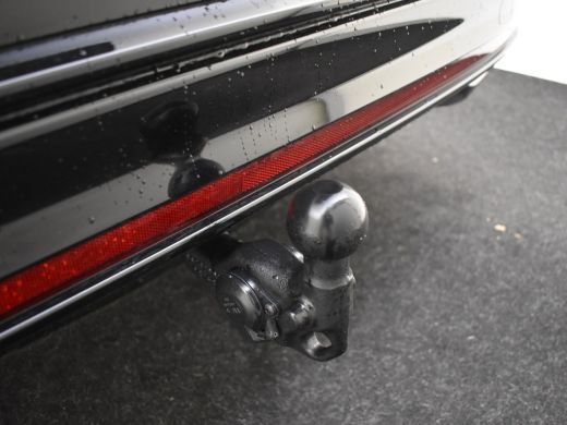 Volkswagen ID.7 Pro Limited Edition 77 kWh 286pk | Black Edition | Trekhaak elektrisch | Navigatie | Rondomzichtc... ActivLease financial lease