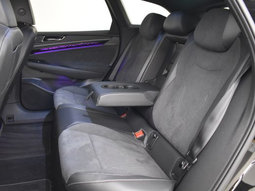 Volkswagen ID.7 Pro Limited Edition 77 kWh 286pk | Black Edition | Trekhaak elektrisch | Navigatie | Rondomzichtc... ActivLease financial lease