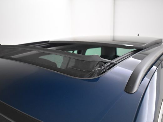 Volkswagen Passat Variant GTE Business 218pk | Dodehoekdetectie | Camera achter | Navigatie | Panorama dak | Matrix... ActivLease financial lease