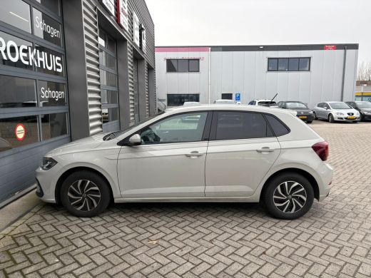 Volkswagen Polo 1.0 TSI 95 pk Life Edition | Climatronic | Comfortpakket | Aplle Carplay | Parkeersensoren | Acht... ActivLease financial lease