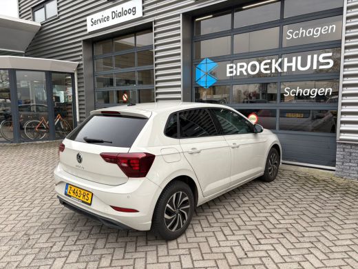 Volkswagen Polo 1.0 TSI 95 pk Life Edition | Climatronic | Comfortpakket | Aplle Carplay | Parkeersensoren | Acht... ActivLease financial lease