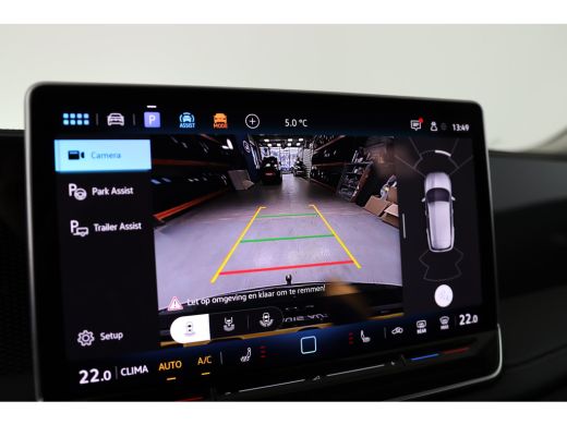 Volkswagen Tiguan 1.5 eTSI Life Edition | Trekhaak Elektrisch | IQ-Light | Elektr. achterklep | Camera | Adaptive C... ActivLease financial lease