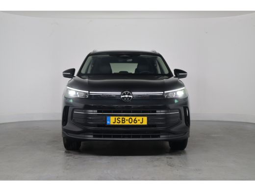 Volkswagen Tiguan 1.5 eTSI Life Edition | Trekhaak Elektrisch | IQ-Light | Elektr. achterklep | Camera | Adaptive C... ActivLease financial lease
