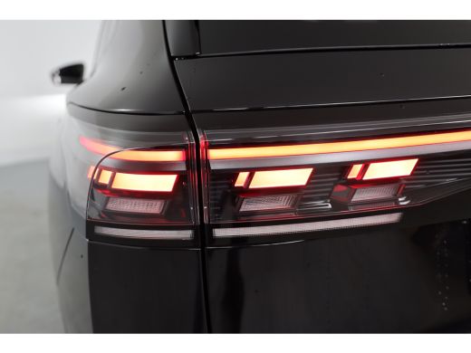 Volkswagen Tiguan 1.5 eTSI Life Edition | Trekhaak Elektrisch | IQ-Light | Elektr. achterklep | Camera | Adaptive C... ActivLease financial lease