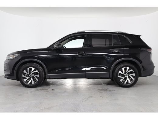 Volkswagen Tiguan 1.5 eTSI Life Edition | Trekhaak Elektrisch | IQ-Light | Elektr. achterklep | Camera | Adaptive C... ActivLease financial lease