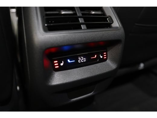 Volkswagen Tiguan 1.5 eTSI Life Edition | Trekhaak Elektrisch | IQ-Light | Elektr. achterklep | Camera | Adaptive C... ActivLease financial lease