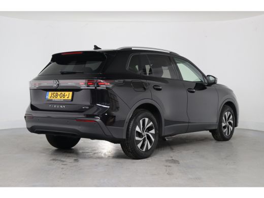 Volkswagen Tiguan 1.5 eTSI Life Edition | Trekhaak Elektrisch | IQ-Light | Elektr. achterklep | Camera | Adaptive C... ActivLease financial lease