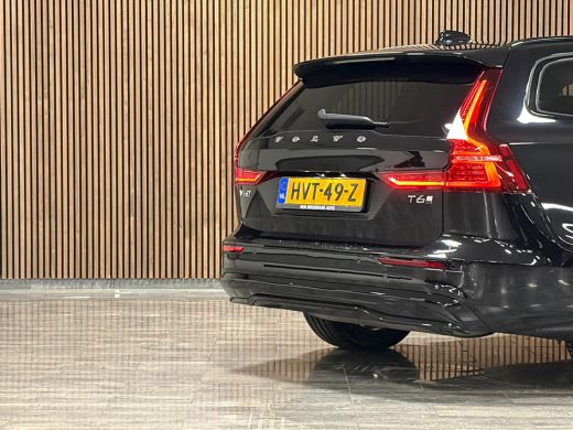 Volvo  V60 T6 AWD Recharge Ultra Dark | Trekhaak | Schuifdak | Head-Up Display | Harman Kardon | Adaptieve C... ActivLease financial lease
