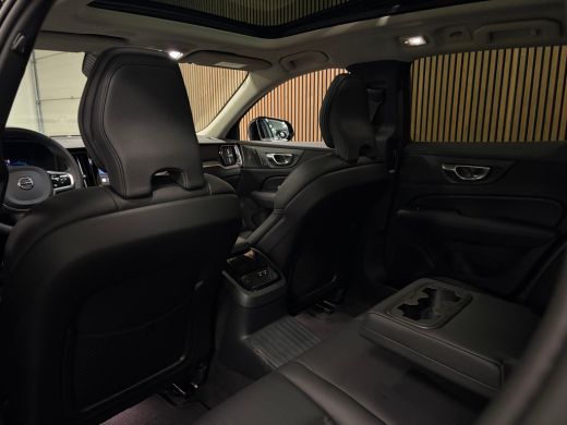 Volvo  V60 T6 AWD Recharge Ultra Dark | Trekhaak | Schuifdak | Head-Up Display | Harman Kardon | Adaptieve C... ActivLease financial lease