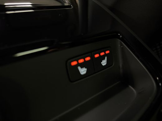 Volvo  V60 T6 AWD Recharge Ultra Dark | Trekhaak | Schuifdak | Head-Up Display | Harman Kardon | Adaptieve C... ActivLease financial lease