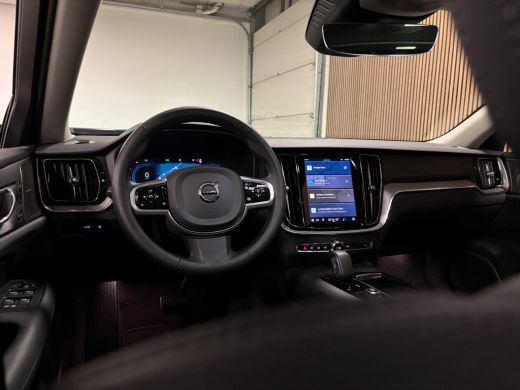 Volvo  V60 T6 AWD Recharge Ultra Dark | Trekhaak | Schuifdak | Head-Up Display | Harman Kardon | Adaptieve C... ActivLease financial lease