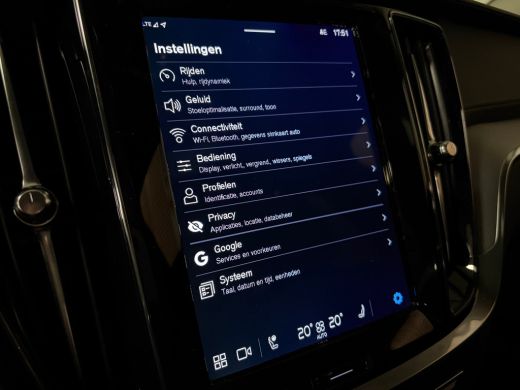 Volvo  V60 T6 AWD Recharge Ultra Dark | Trekhaak | Schuifdak | Head-Up Display | Harman Kardon | Adaptieve C... ActivLease financial lease