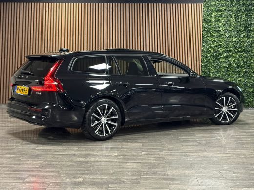 Volvo  V60 T6 AWD Recharge Ultra Dark | Trekhaak | Schuifdak | Head-Up Display | Harman Kardon | Adaptieve C... ActivLease financial lease