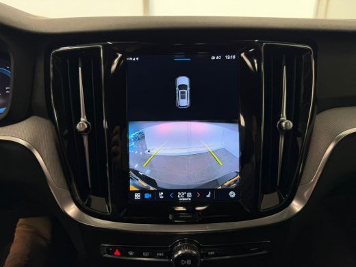 Volvo  V60 T6 Plug-in hybrid AWD Plus Bright | Achterbank verwarmd | Achteruitrijcamera | Apple Carplay/Andr... ActivLease financial lease