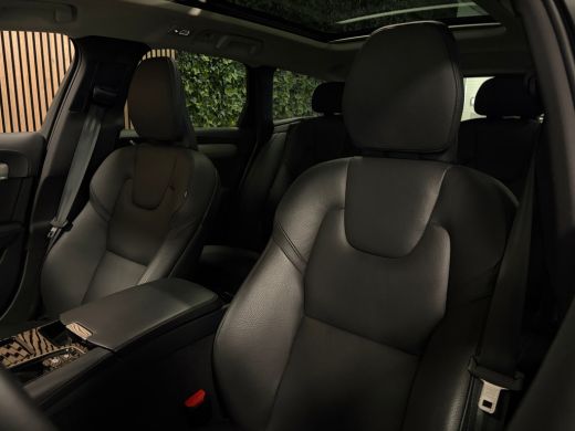 Volvo  V90 T8 AWD Recharge Ultra Ultimate Dark | Schuifdak | Trekhaak | 455pk | Head-Up Display | Harman Kar... ActivLease financial lease
