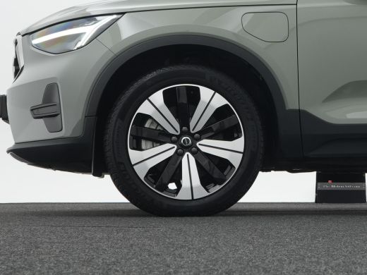 Volvo  XC40 T4 Recharge Core Bright | Trekhaak | Keyless | Stoel- & Stuurverwarming | 19" | Cruise Control | ... ActivLease financial lease