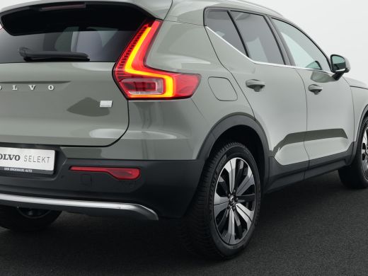 Volvo  XC40 T4 Recharge Core Bright | Trekhaak | Keyless | Stoel- & Stuurverwarming | 19" | Cruise Control | ... ActivLease financial lease