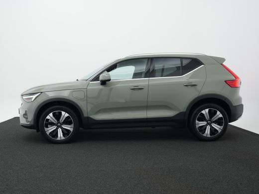 Volvo  XC40 T4 Recharge Core Bright | Trekhaak | Keyless | Stoel- & Stuurverwarming | 19" | Cruise Control | ... ActivLease financial lease