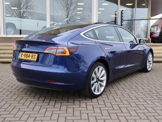 Tesla Model 3 60 kWh RWD *BTW* + AFN. TREKHAAK | LEDER | AUTOPILOT | PANORAMA | 3 CAMERA'S