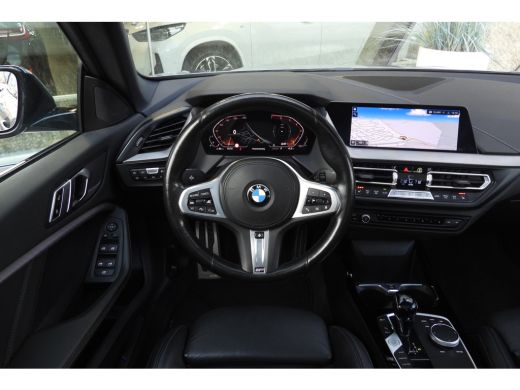 BMW 2 Serie 218i High Executive M Sport Automaat / Panoramadak / Achteruitrijcamera /  M Sportonderstel / Stu... ActivLease financial lease