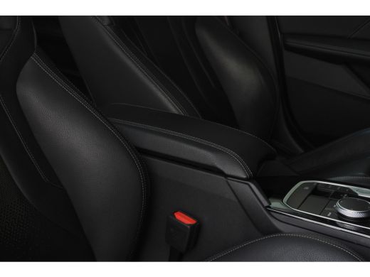 BMW 2 Serie 218i High Executive M Sport Automaat / Panoramadak / Achteruitrijcamera /  M Sportonderstel / Stu... ActivLease financial lease