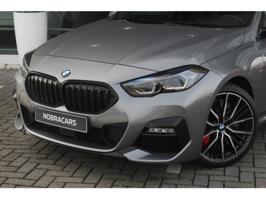 BMW 2 Serie 218i High Executive M Sport Automaat / Panoramadak / Achteruitrijcamera /  M Sportonderstel / Stu... ActivLease financial lease
