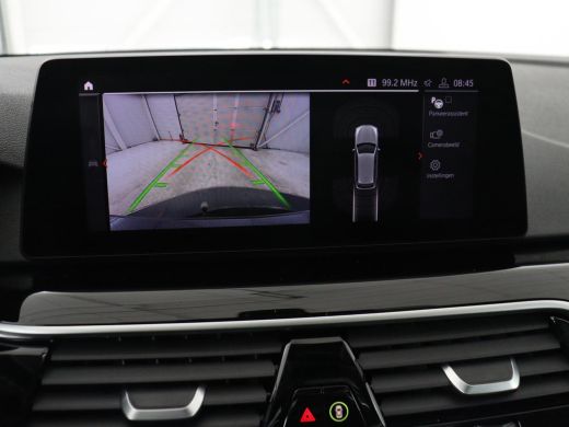 BMW 5 Serie 520i High Executive | Panoramadak | Leder | Trekhaak | Stoelverwarming | Camera | Live Cockpit | ... ActivLease financial lease