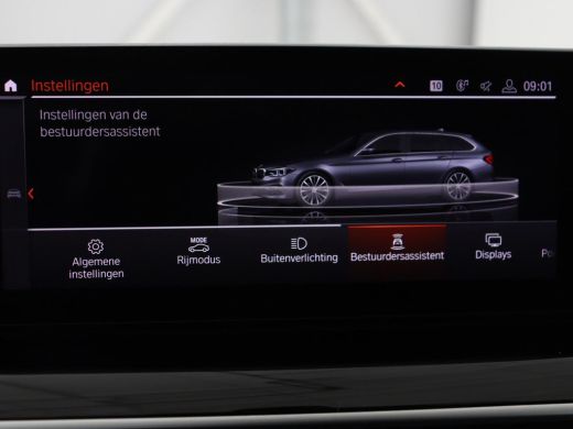 BMW 5 Serie 520i High Executive | Panoramadak | Leder | Trekhaak | Stoelverwarming | Camera | Live Cockpit | ... ActivLease financial lease