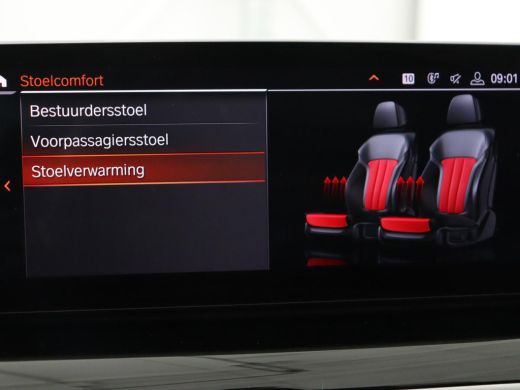 BMW 5 Serie 520i High Executive | Panoramadak | Leder | Trekhaak | Stoelverwarming | Camera | Live Cockpit | ... ActivLease financial lease