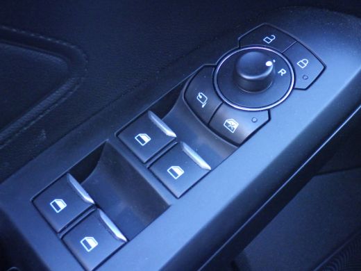 Ford Focus 1.0 EcoBoost Hybrid ST Line, NW Model, Camera, Cruise, NL/NAP! ActivLease financial lease