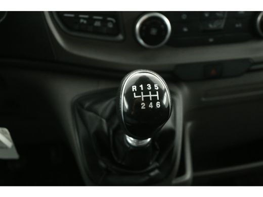 Ford Transit 2.0 TDCI L3H3 | Airco | Cruise | 3 Zits | Parkeersens. | Elektrpakket ActivLease financial lease