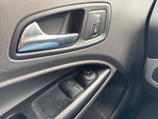 Ford Transit Connect 1.5 EcoBlue L2 Limited | Trekhaak | Lage KMS! | Schuifdeur L+R | ActivLease financial lease