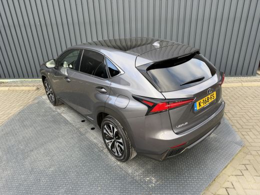 Lexus NX 300h AWD F SPORT | Pano dak | 12 mnd BOVAG Garantie | Rijklaar!! ActivLease financial lease